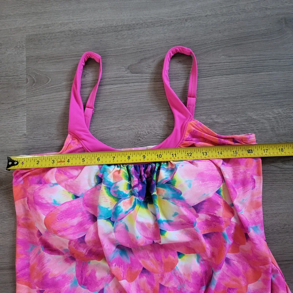 Coco Reef‎ Pink Floral Swim Tankini Top Built in Bra 34DD Underwire Adjustable